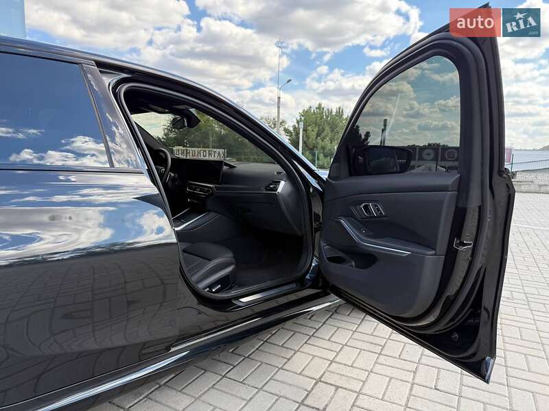 Седан BMW 3 Series 2023 в Запорожье фото 21 Седан BMW 3 Series 2023 в Запорожье
