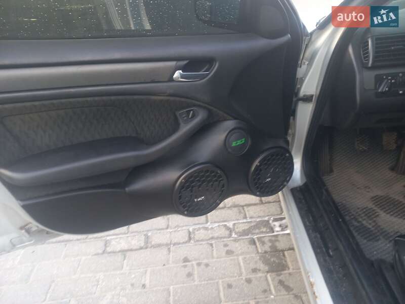 Универсал BMW 3 Series 2000 в Запорожье фото 4 Универсал BMW 3 Series 2000 в Запорожье