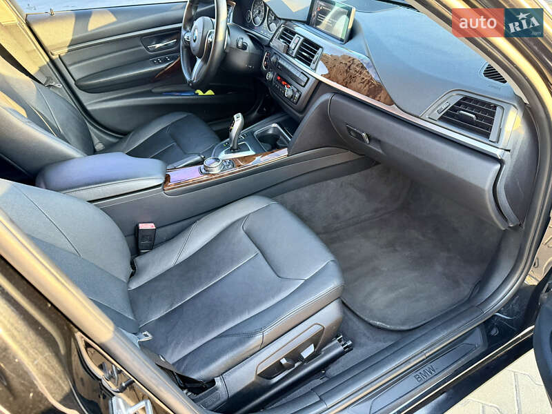 Седан BMW 3 Series 2013 в Киеве