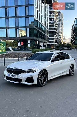 Седан BMW 3 Series 2020 в Києві