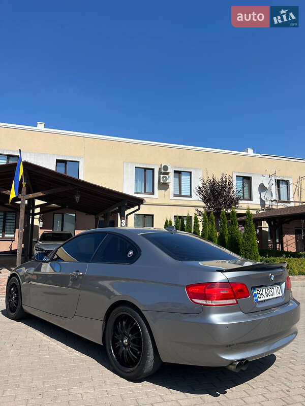 Купе BMW 3 Series 2008 в Ровно фото 9 Купе BMW 3 Series 2008 в Ровно