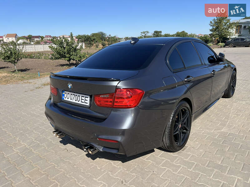 Седан BMW 3 Series 2013 в Одессе