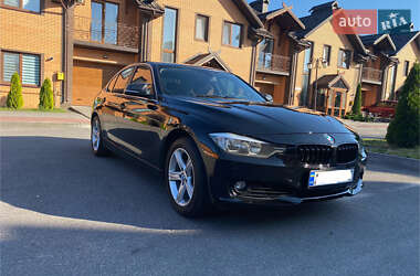 Седан BMW 3 Series 2014 в Виннице