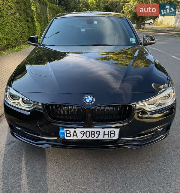 Седан BMW 3 Series 2017 в Києві