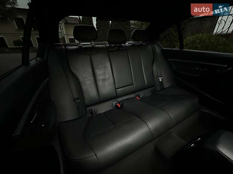 Седан BMW 3 Series 2016 в Рівному