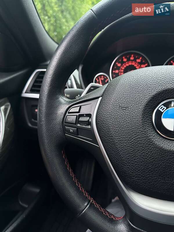 Седан BMW 3 Series 2016 в Рівному