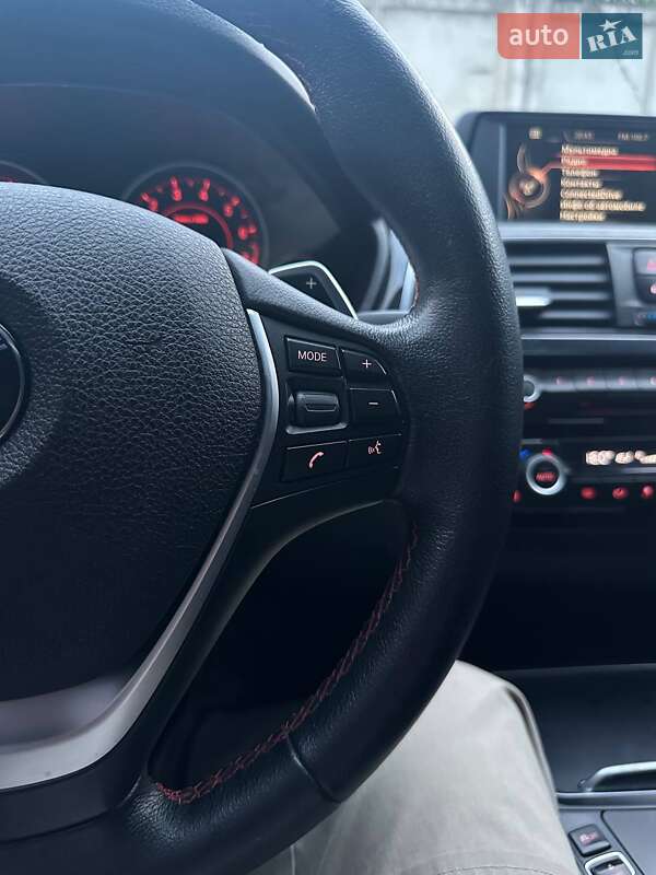 Седан BMW 3 Series 2016 в Рівному