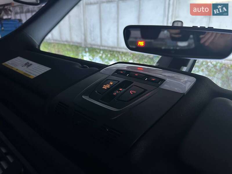 Седан BMW 3 Series 2016 в Рівному