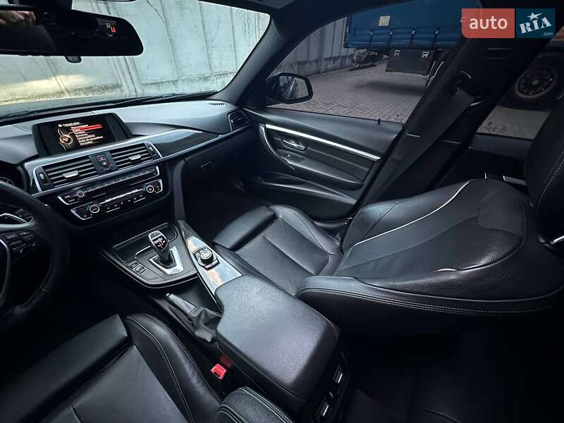 Седан BMW 3 Series 2016 в Рівному