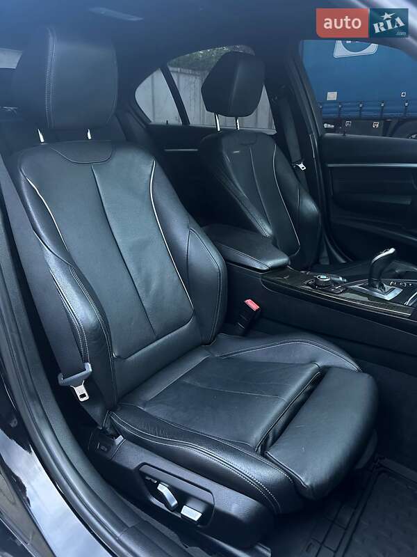 Седан BMW 3 Series 2016 в Рівному