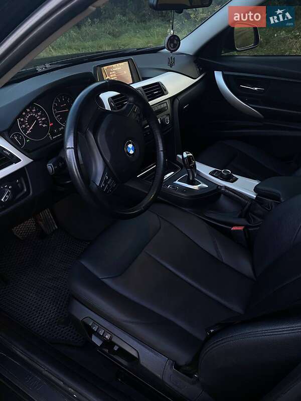 Седан BMW 3 Series 2013 в Тернополе