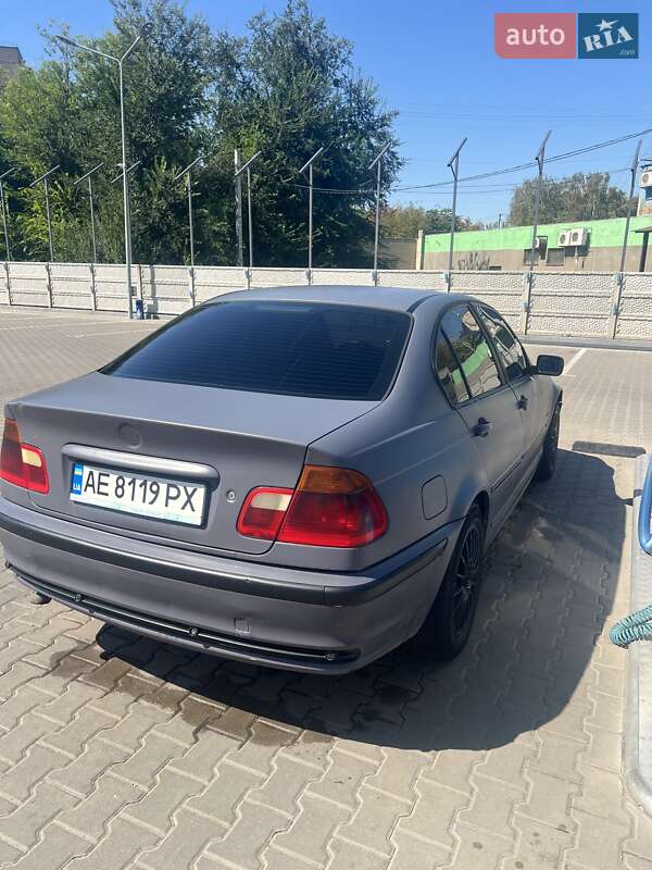 Седан BMW 3 Series 1999 в Кривом Роге