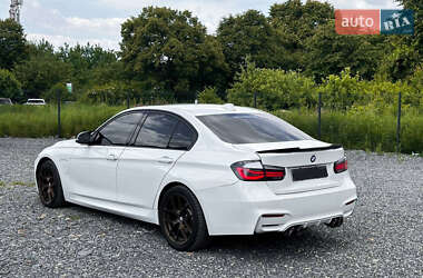 Седан BMW 3 Series 2017 в 