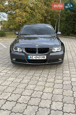 Седан BMW 3 Series 2007 в Павлограді