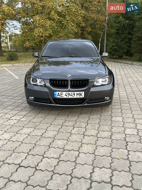 Седан BMW 3 Series 2007 в 
