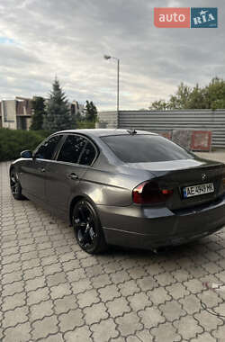 Седан BMW 3 Series 2007 в 
