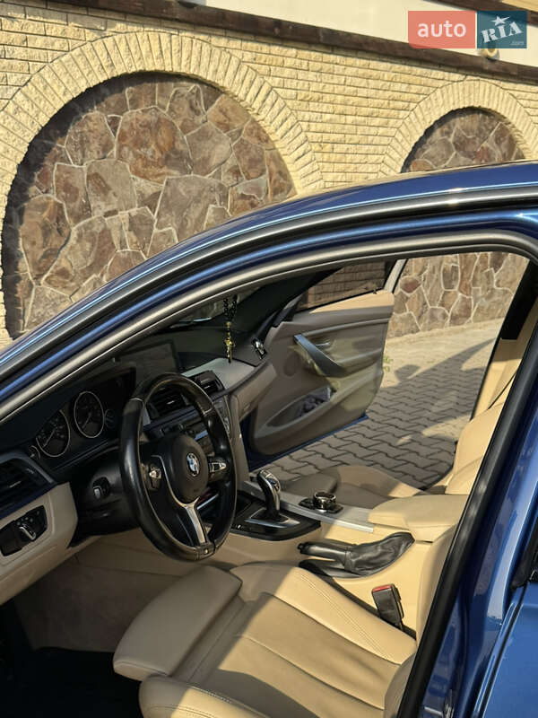 Седан BMW 3 Series 2012 в Ивано-Франковске
