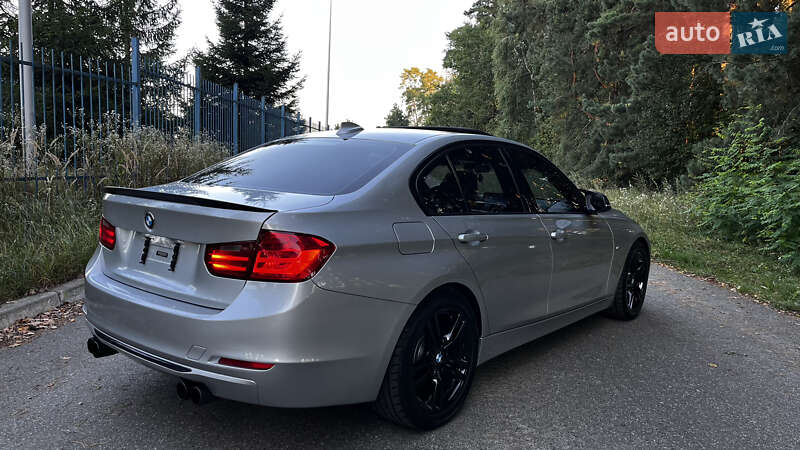 Седан BMW 3 Series 2013 в Гостомеле