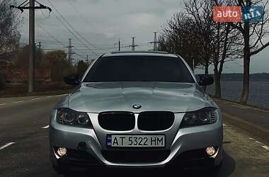 Седан BMW 3 Series 2009 в Ивано-Франковске