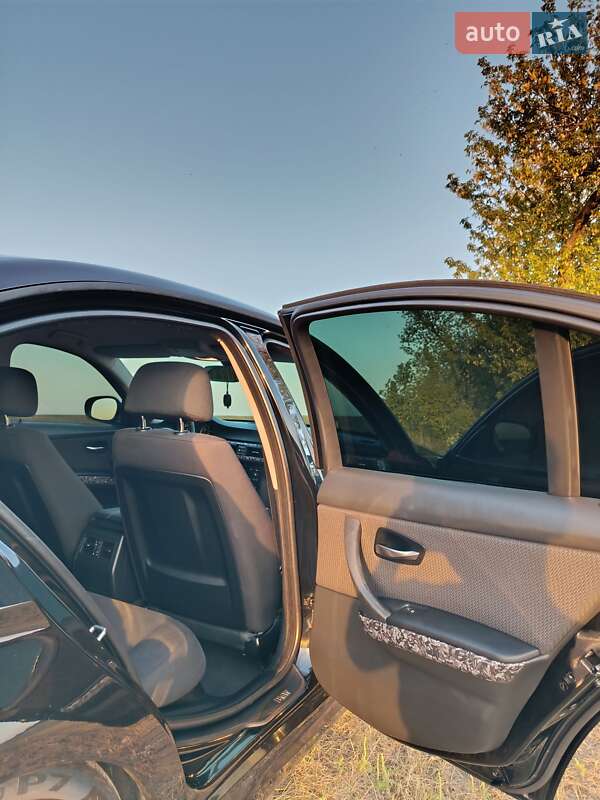 Седан BMW 3 Series 2009 в Днепре фото 36 Седан BMW 3 Series 2009 в Днепре