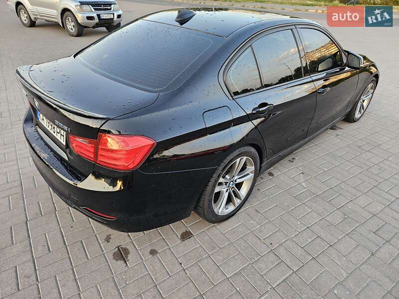 Седан BMW 3 Series 2013 в Киеве фото 12 Седан BMW 3 Series 2013 в Киеве