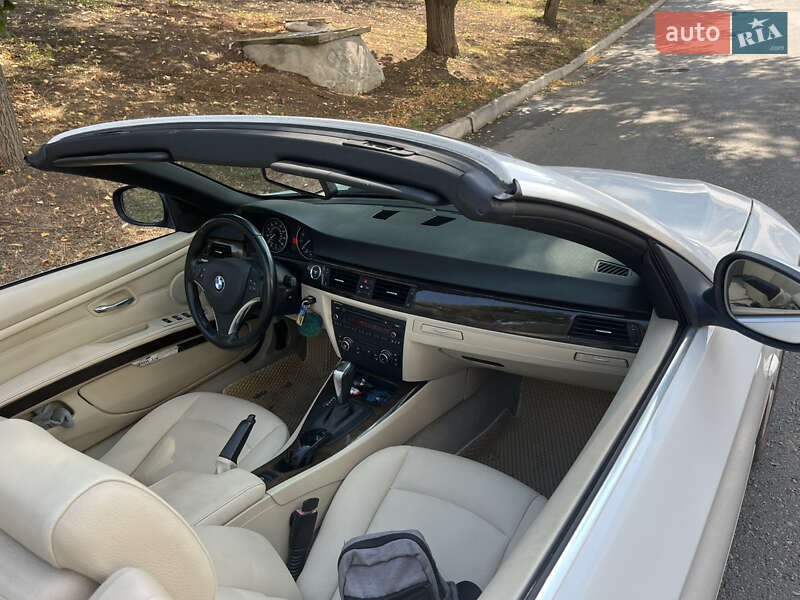 Кабриолет BMW 3 Series 2010 в Одессе фото 20 Кабриолет BMW 3 Series 2010 в Одессе