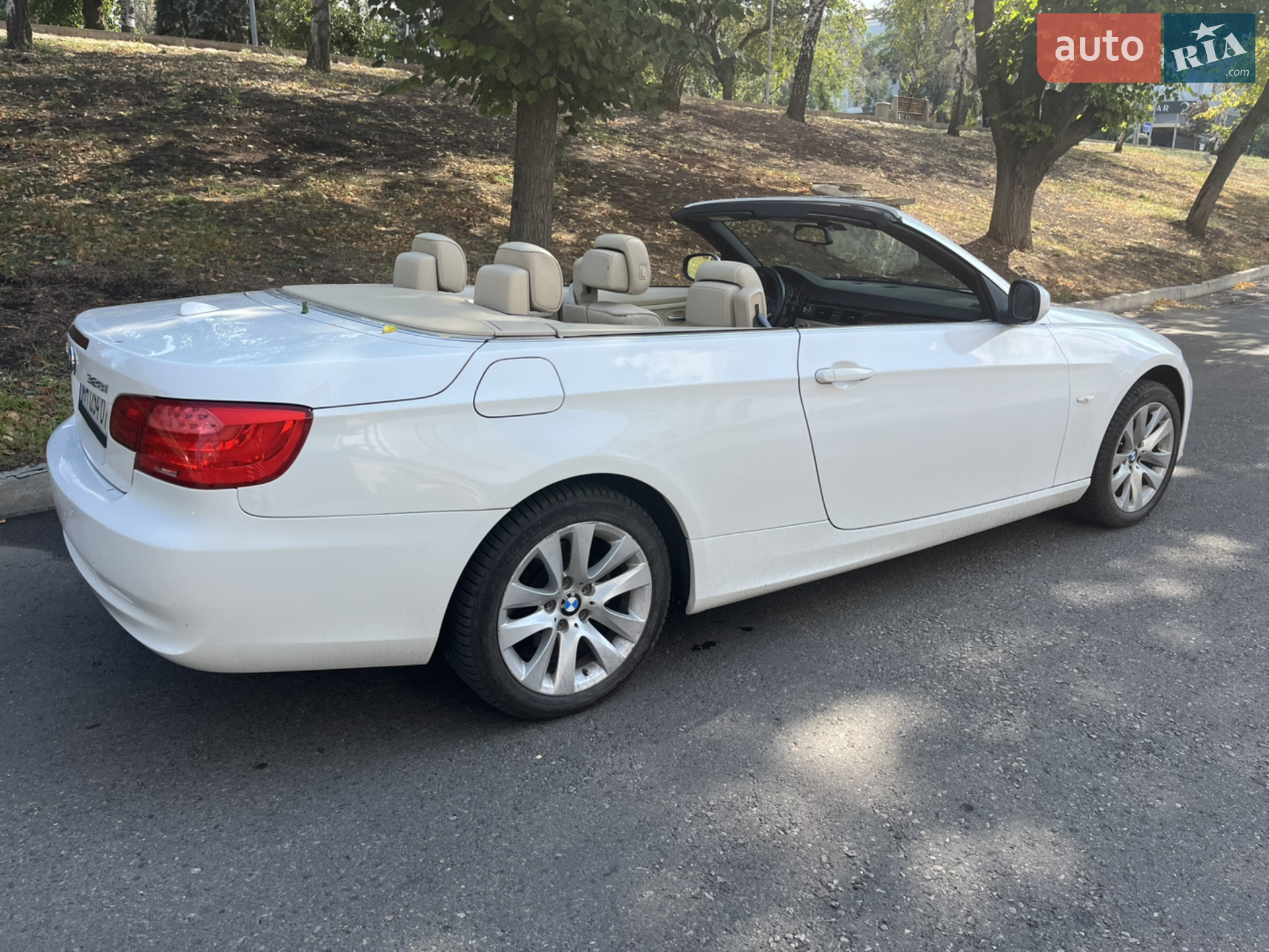 2010 BMW 3er - мініатюра 19