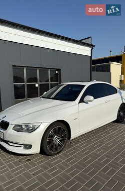 Купе BMW 3 Series 2011 в Софиевской Борщаговке
