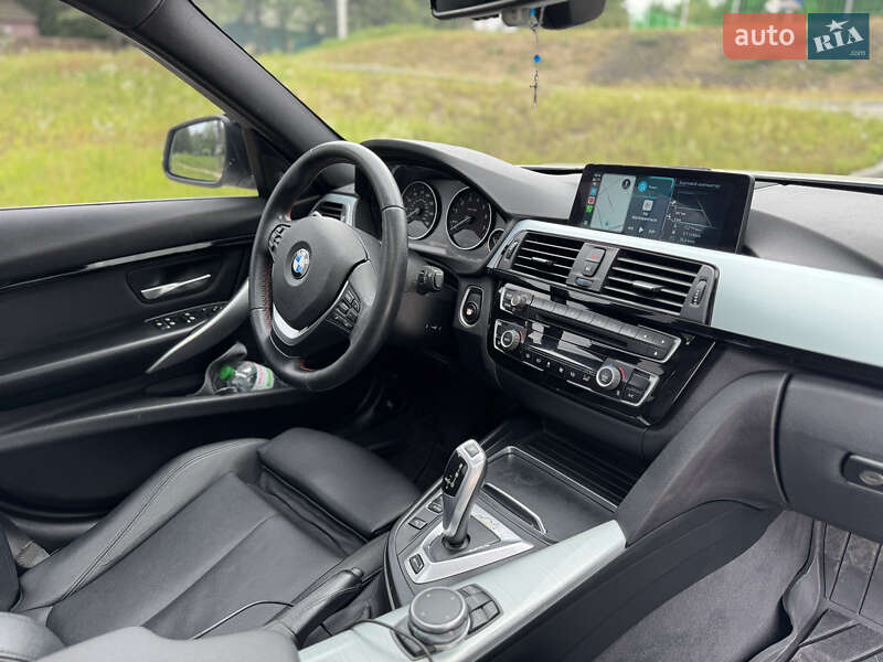 Седан BMW 3 Series 2016 в Львове