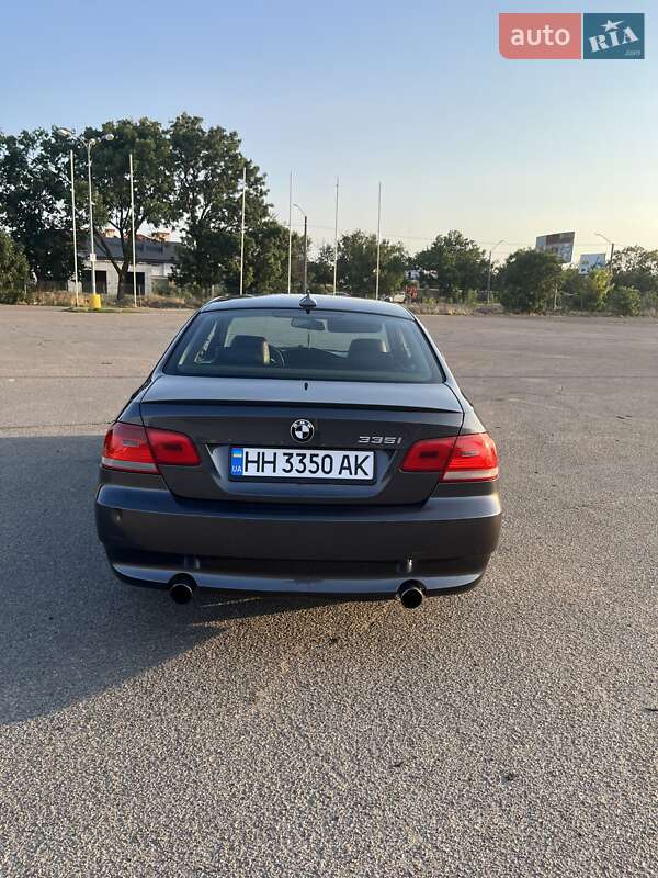 Купе BMW 3 Series 2007 в Одесі