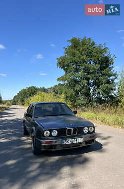 Седан BMW 3 Series 1986 в Сумах