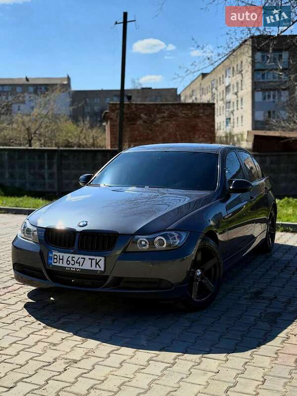 BMW 3 Series 2005
