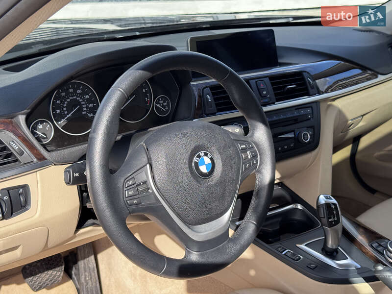 Седан BMW 3 Series 2014 в Киеве