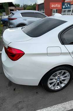 Седан BMW 3 Series 2017 в 