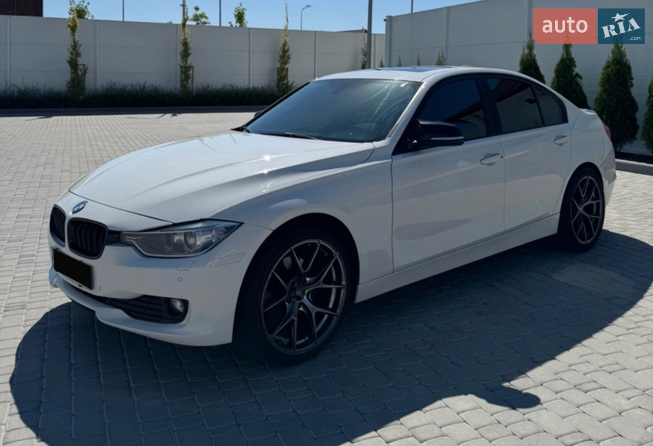 2012 BMW 3er - мініатюра 21