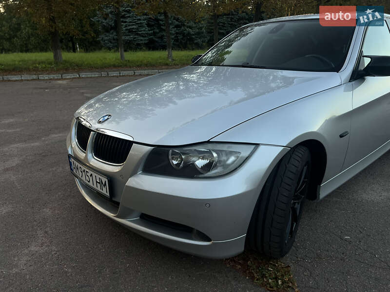Седан BMW 3 Series 2007 в Житомире