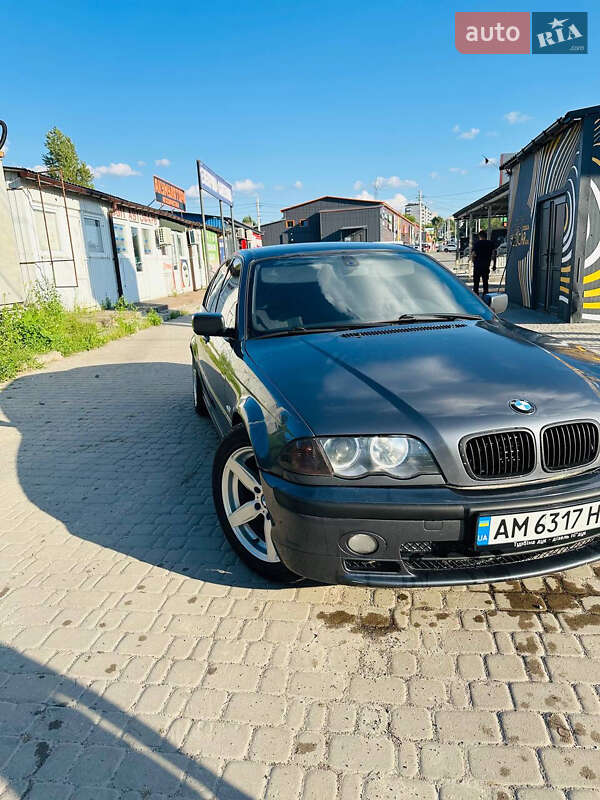BMW 3 Series 2000
