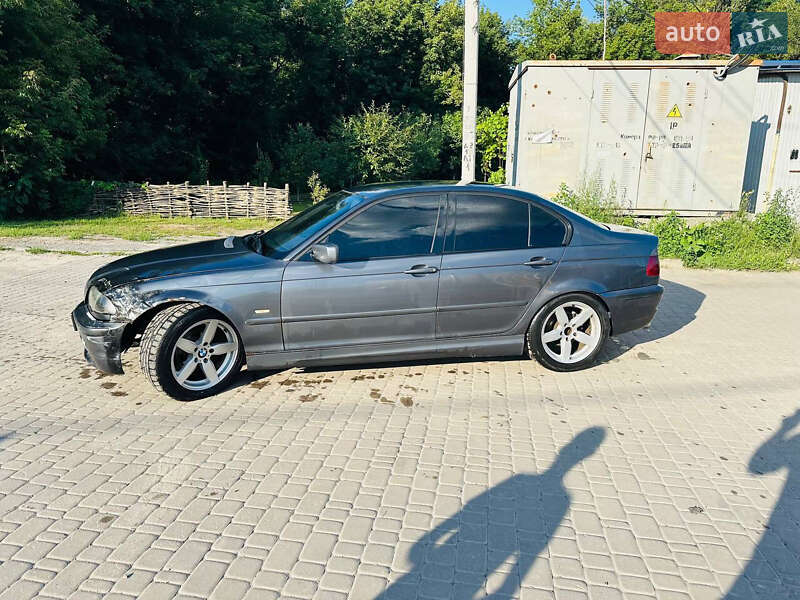 Седан BMW 3 Series 2000 в Ирпене