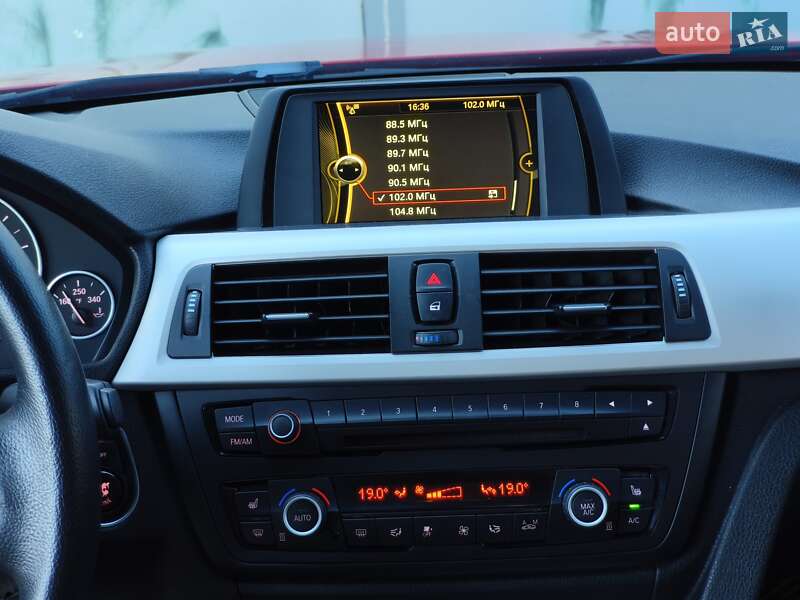 Седан BMW 3 Series 2013 в Днепре фото 21 Седан BMW 3 Series 2013 в Днепре