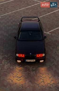 Седан BMW 3 Series 1991 в Харькове