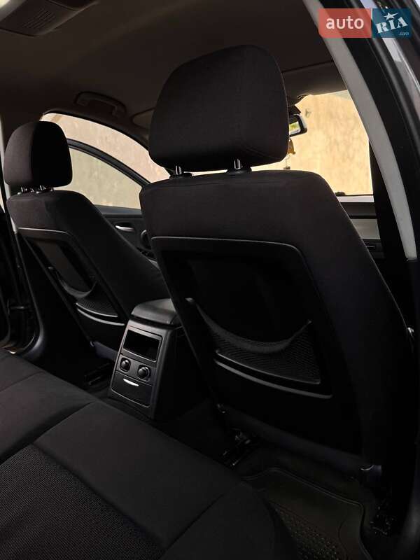 Седан BMW 3 Series 2008 в Ужгороді