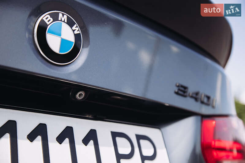 Седан BMW 3 Series 2017 в Виннице