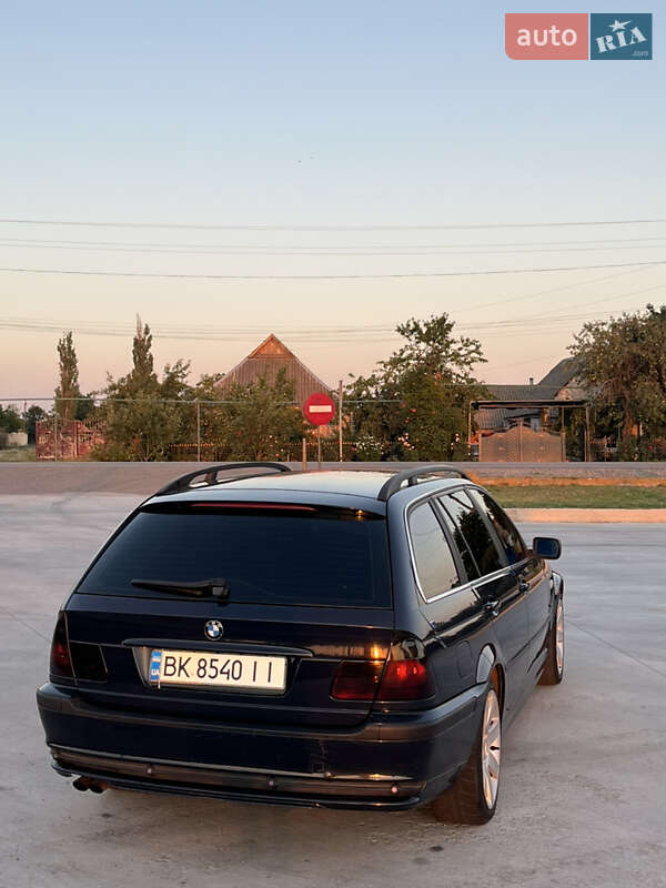 Универсал BMW 3 Series 2001 в Новом Буге фото 5 Универсал BMW 3 Series 2001 в Новом Буге
