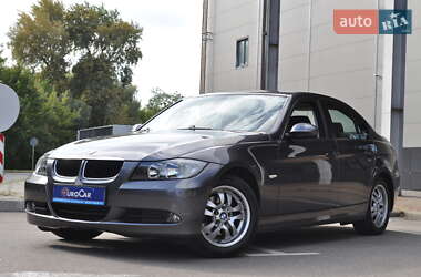 Седан BMW 3 Series 2005 в Києві