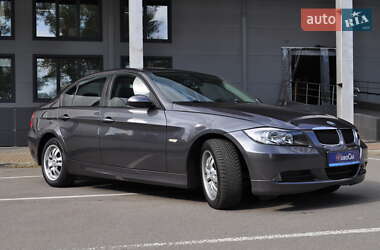 Седан BMW 3 Series 2005 в 