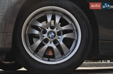 Седан BMW 3 Series 2005 в 
