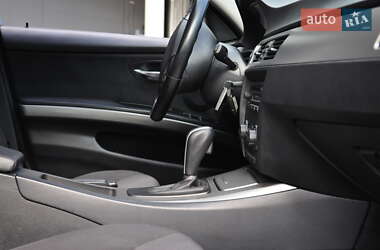 Седан BMW 3 Series 2005 в 