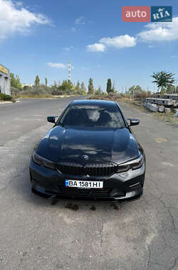 Седан BMW 3 Series 2019 в Одесі