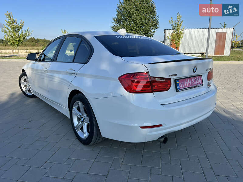 Седан BMW 3 Series 2014 в Ровно