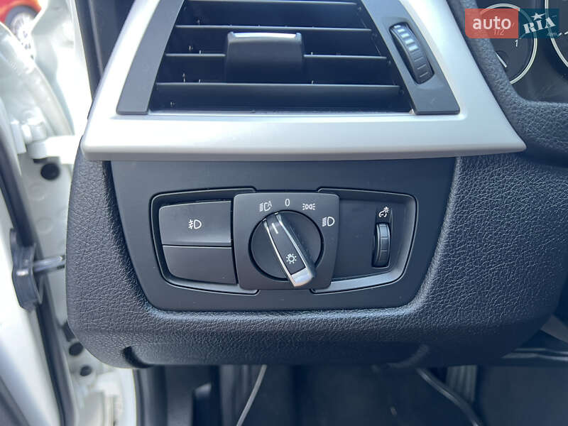 Седан BMW 3 Series 2014 в Ровно